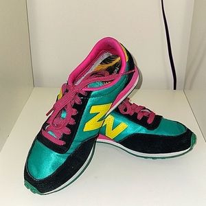 New balance satin sneaker